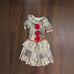 Girls Pennywise Size 7/8  Costume